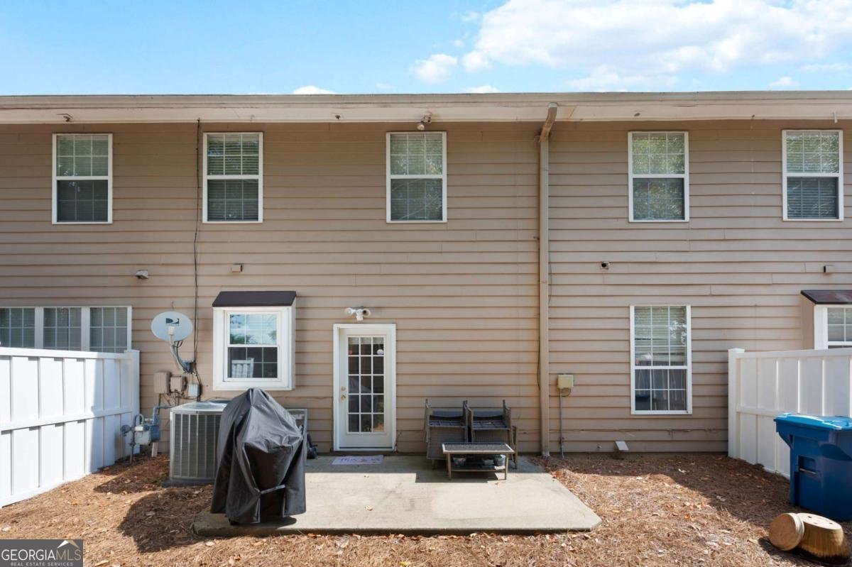 119 Oak Green Drive Lawrenceville - 28