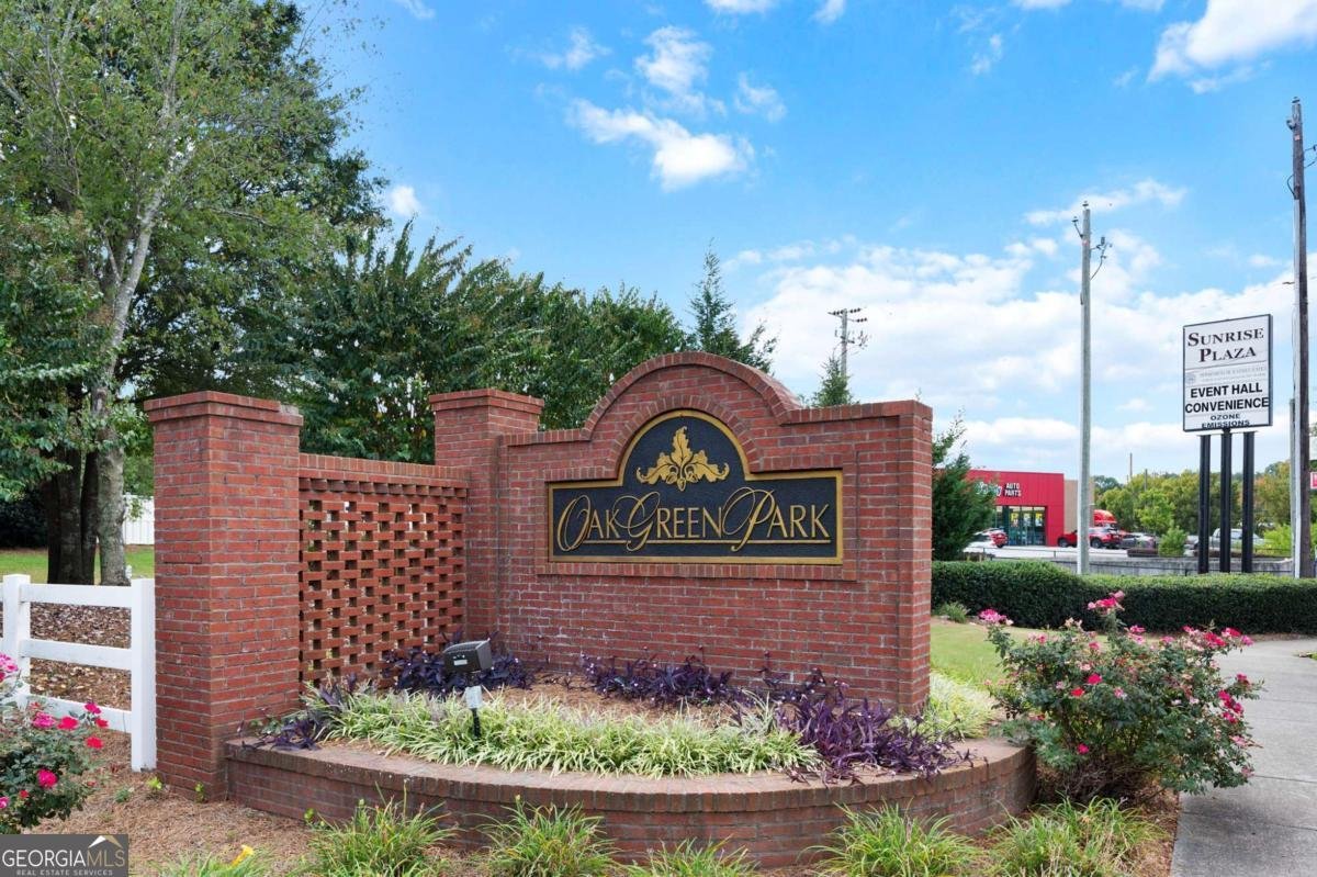 119 Oak Green Drive Lawrenceville - 29