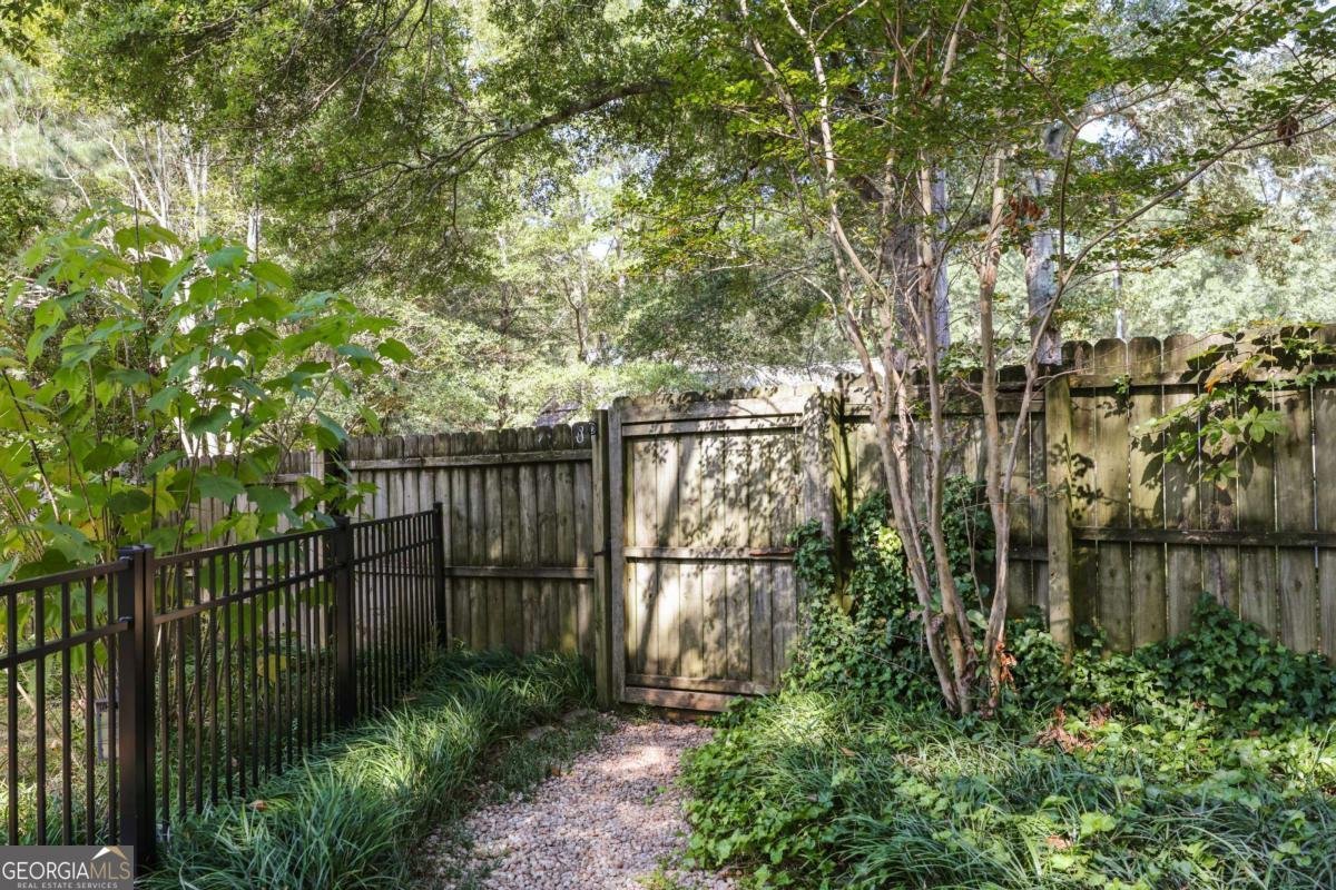 519 Cheyenne Avenue Athens - 52