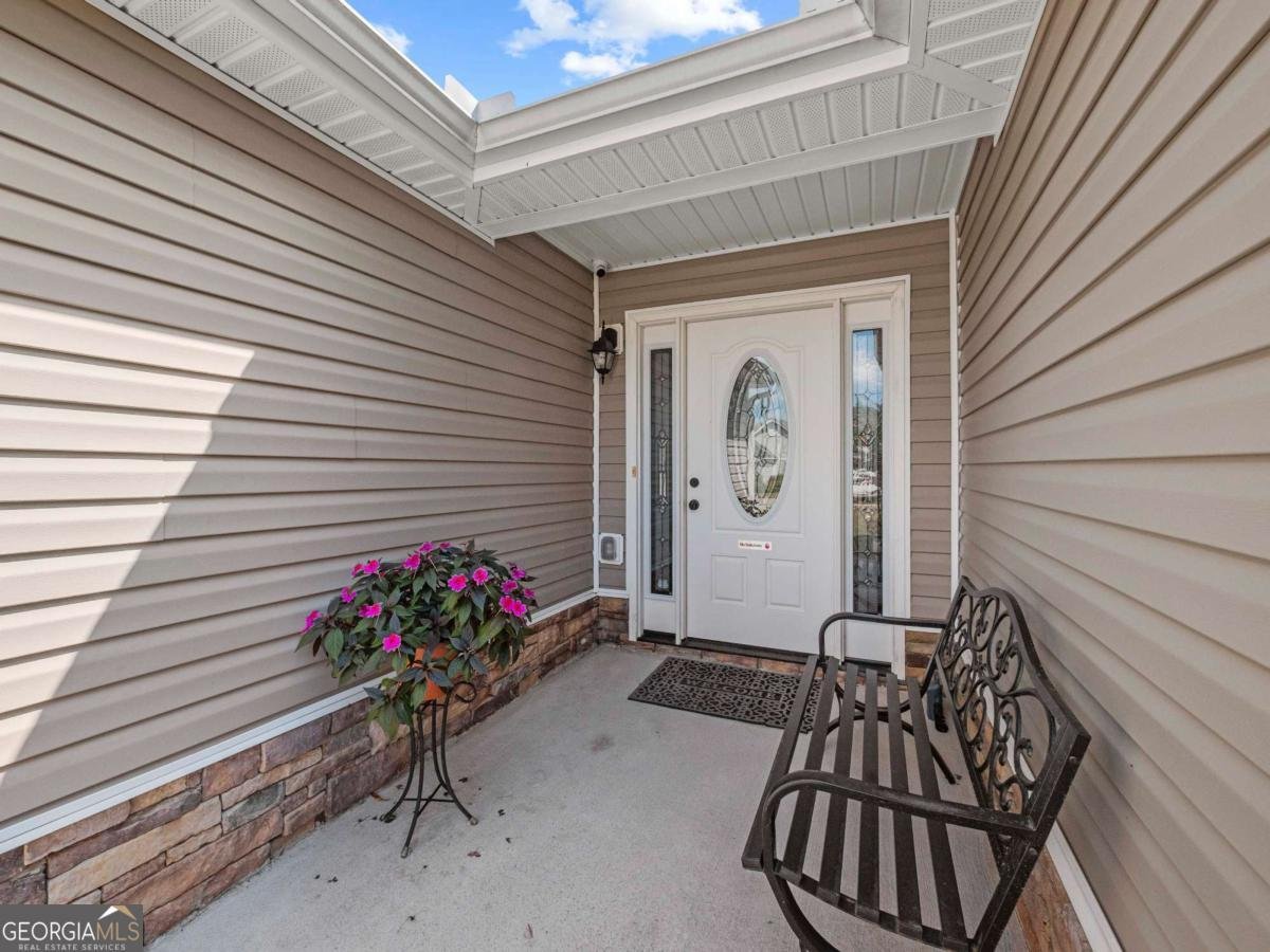 76 Colonial Court Jefferson - 2