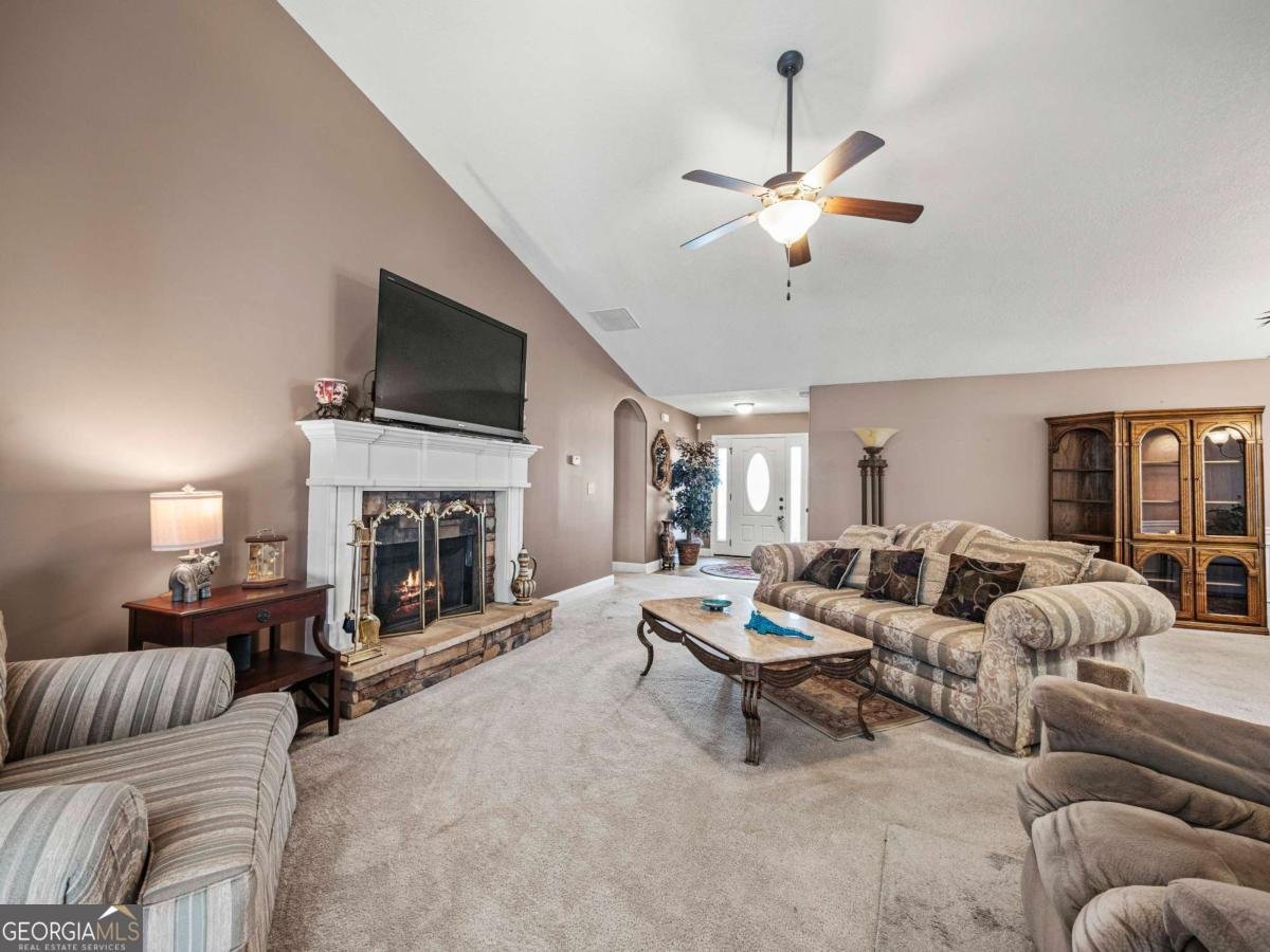 76 Colonial Court Jefferson - 5