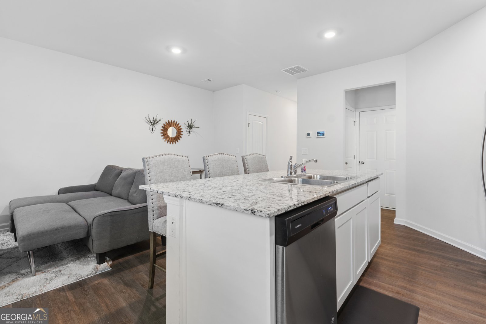 5348 Barberry Avenue Oakwood - 13