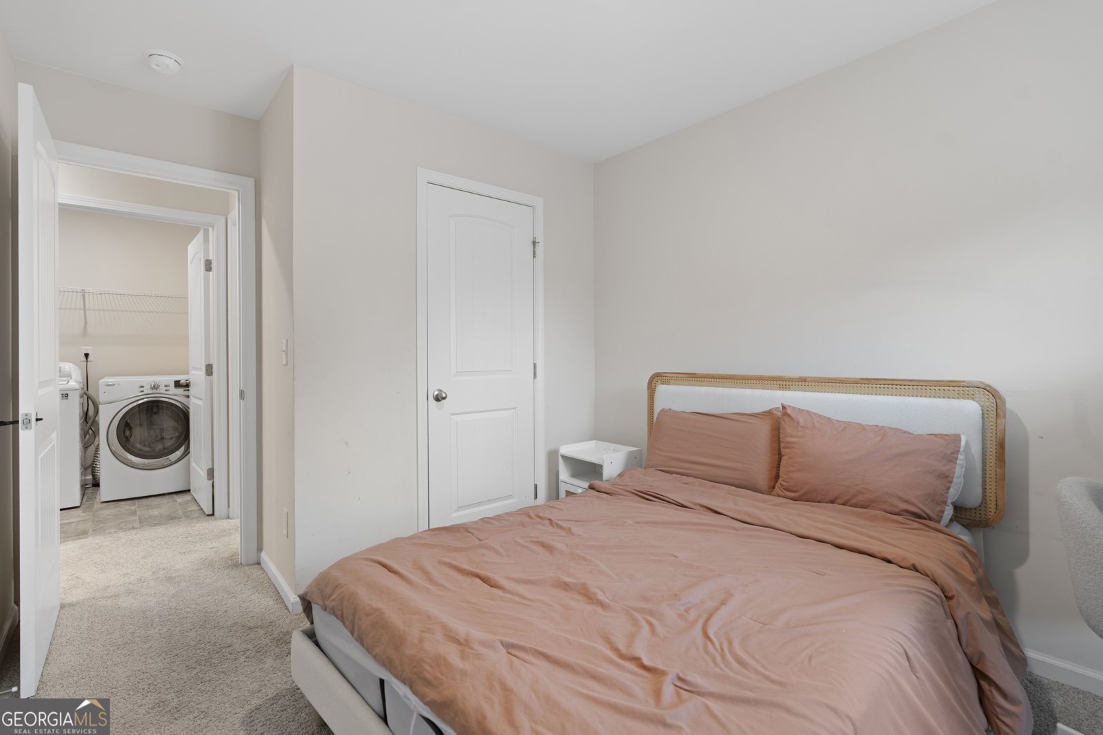 5348 Barberry Avenue Oakwood - 33