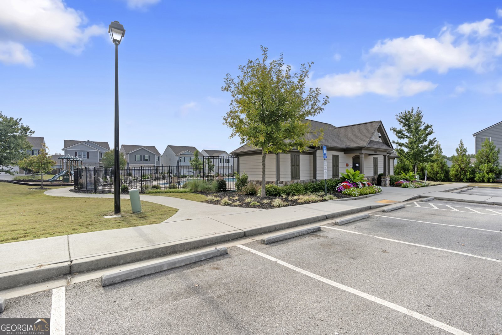 5348 Barberry Avenue Oakwood - 43