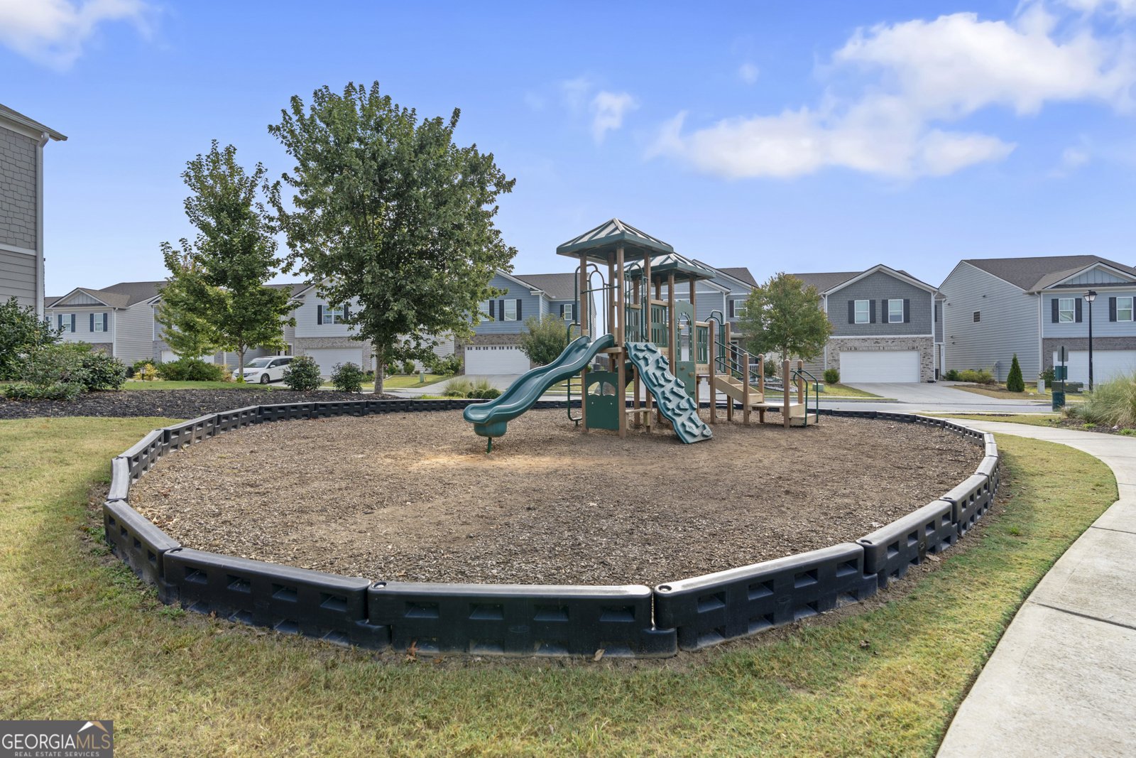 5348 Barberry Avenue Oakwood - 44