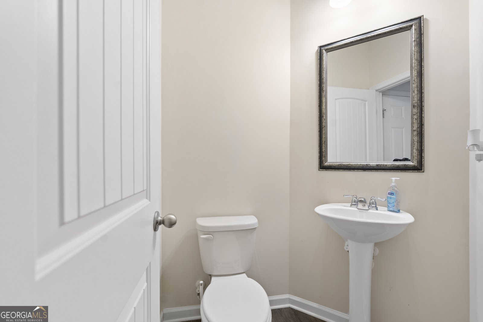 5348 Barberry Avenue Oakwood - 9
