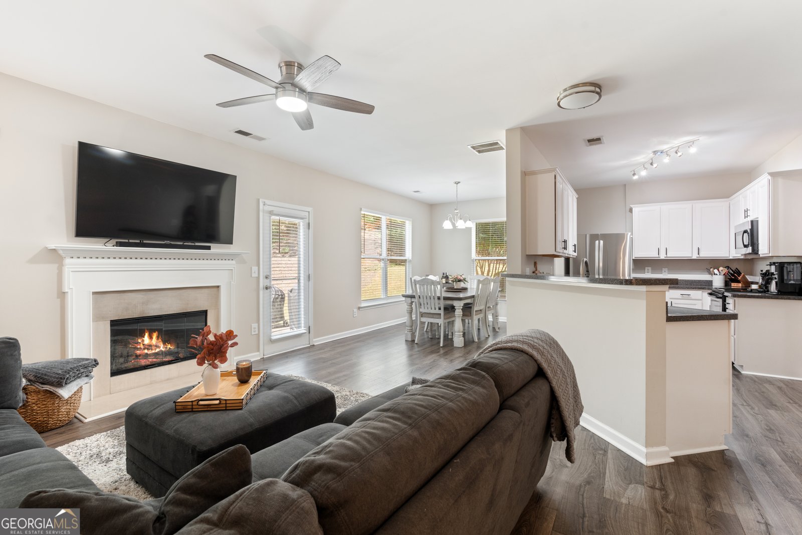 136 Wiley Parc Circle Woodstock - 3