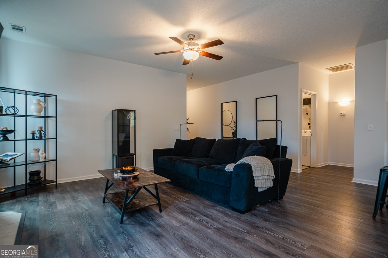 426 Brightleaf Circle Hinesville - 22