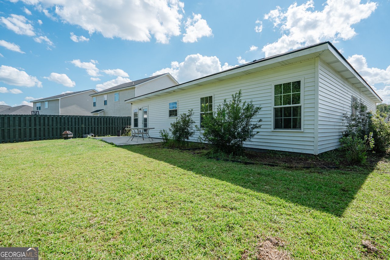 426 Brightleaf Circle Hinesville - 34