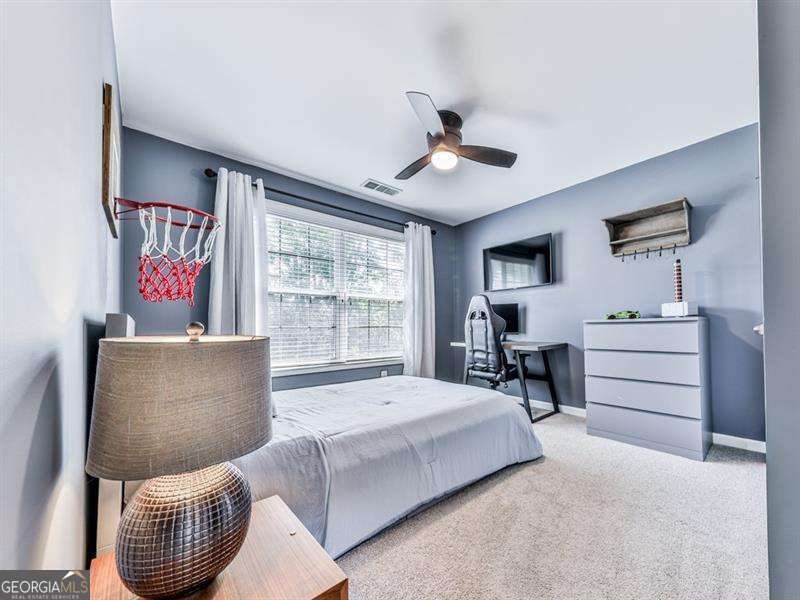 424 White Cloud Trail Canton - 37
