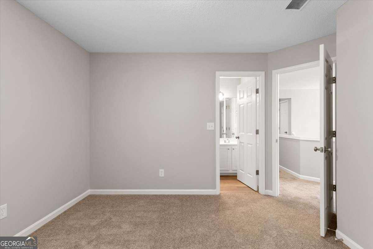 622 Keeneland Terrace Woodstock - 29