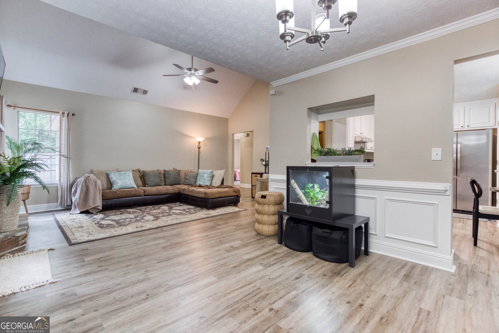 711 Brighton Lane Winder - 2