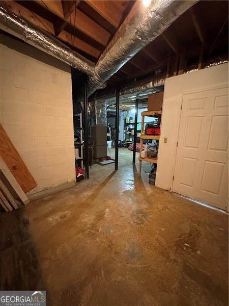 1709 Elizabeth Court Conyers - 19