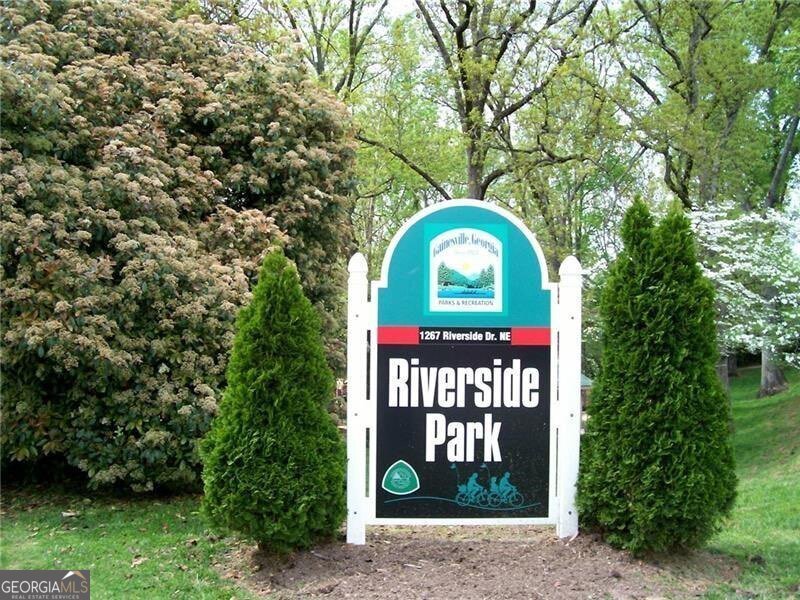1235 Riverside Drive Gainesville - 35