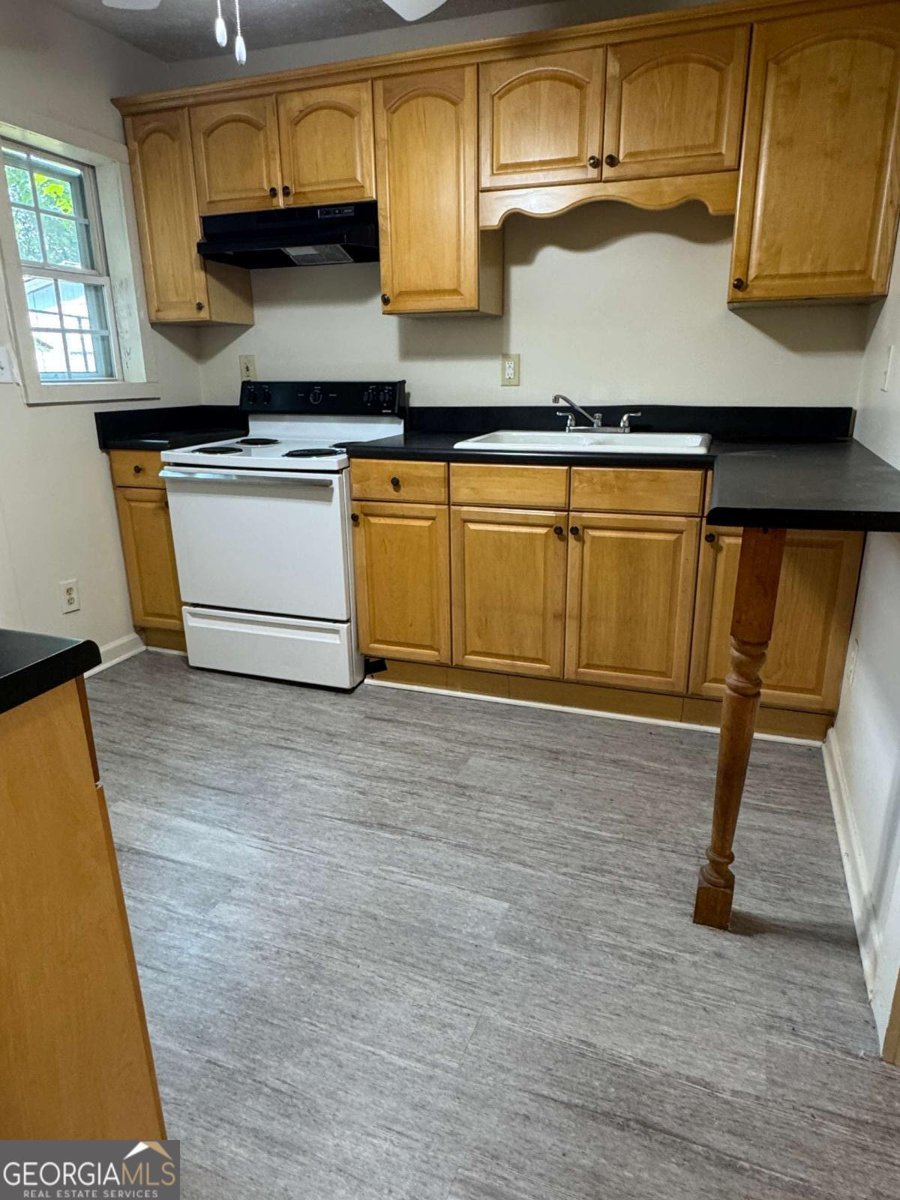 110 Summit St SE Gainesville - 5