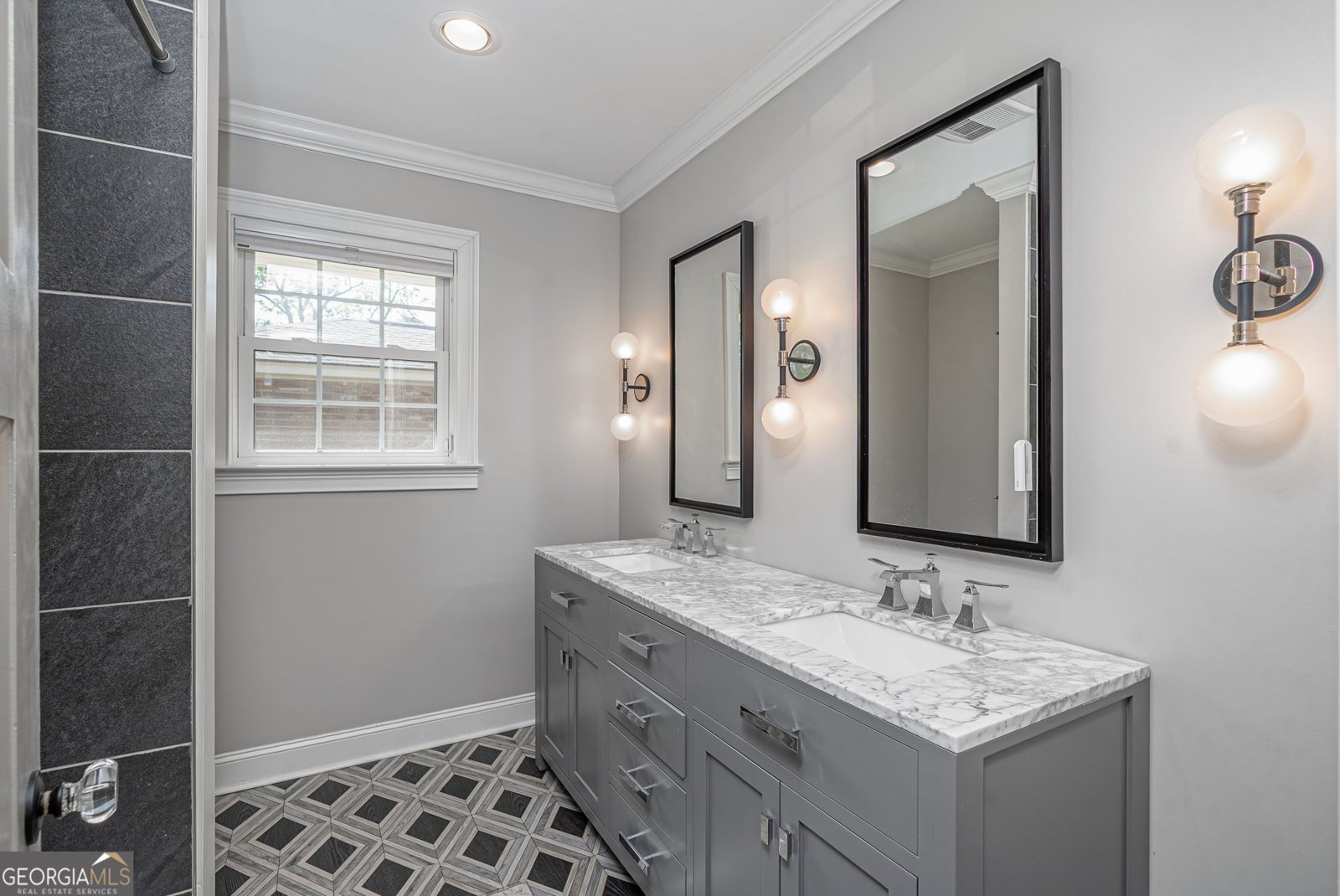 1207 Bacon Park Drive Savannah - 27
