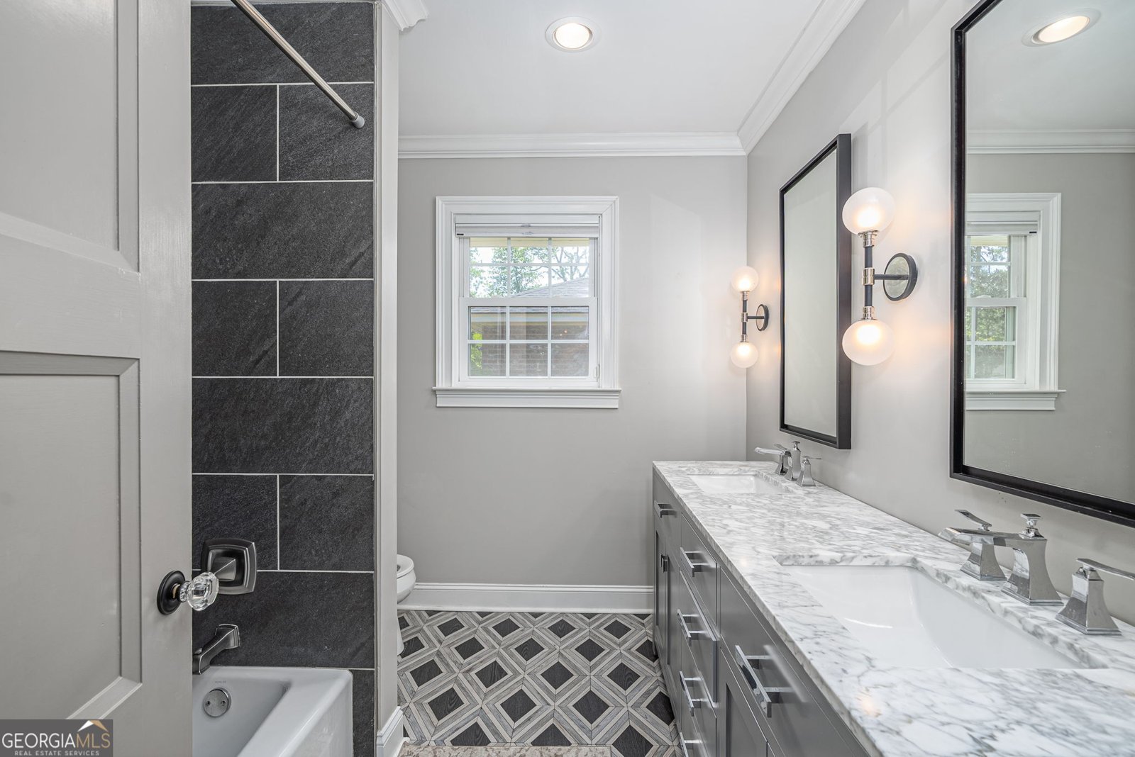 1207 Bacon Park Drive Savannah - 28