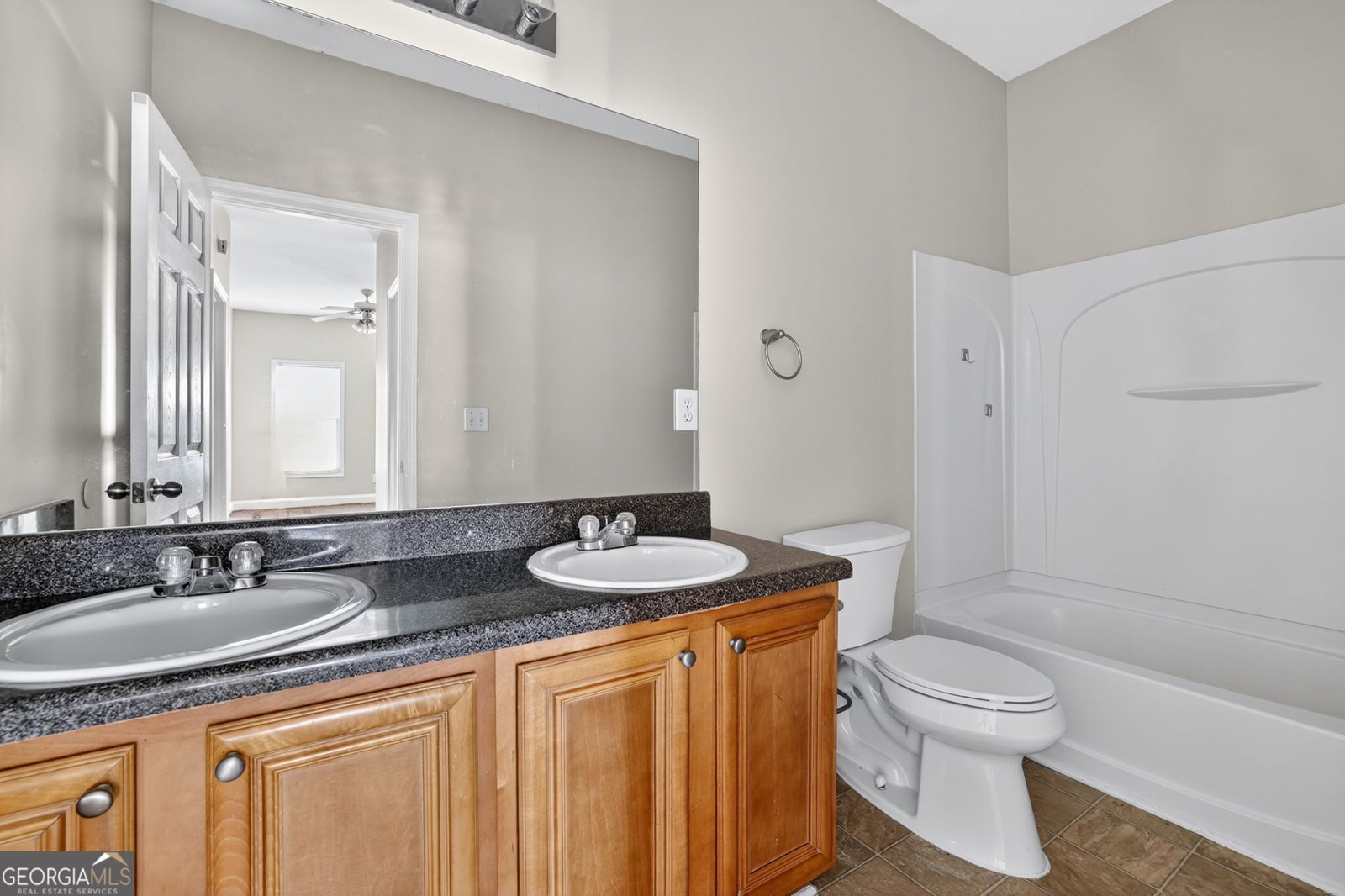 3135 Washington Road East Point - 11