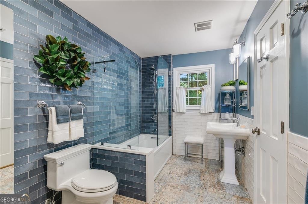 1130 Lake Drive Roswell - 19
