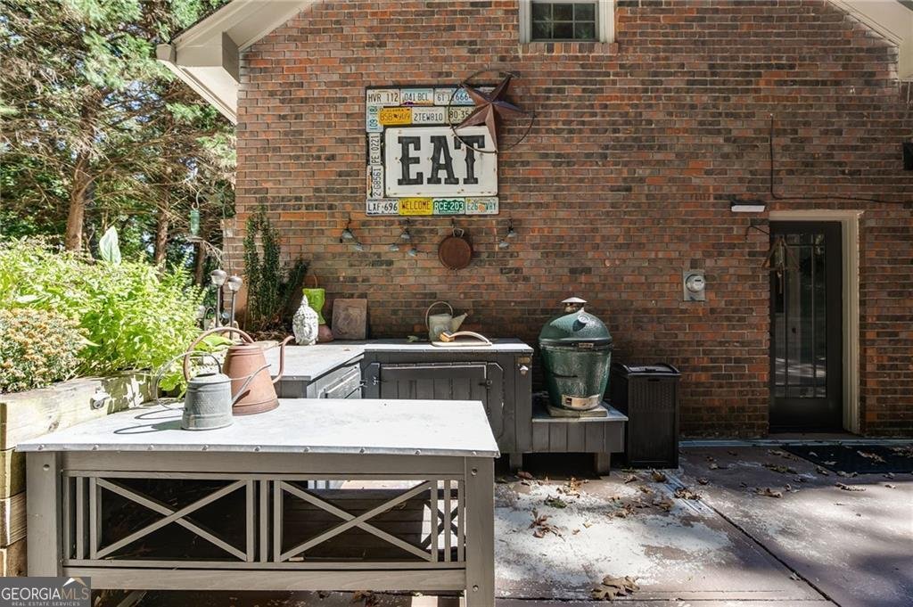 1130 Lake Drive Roswell - 34