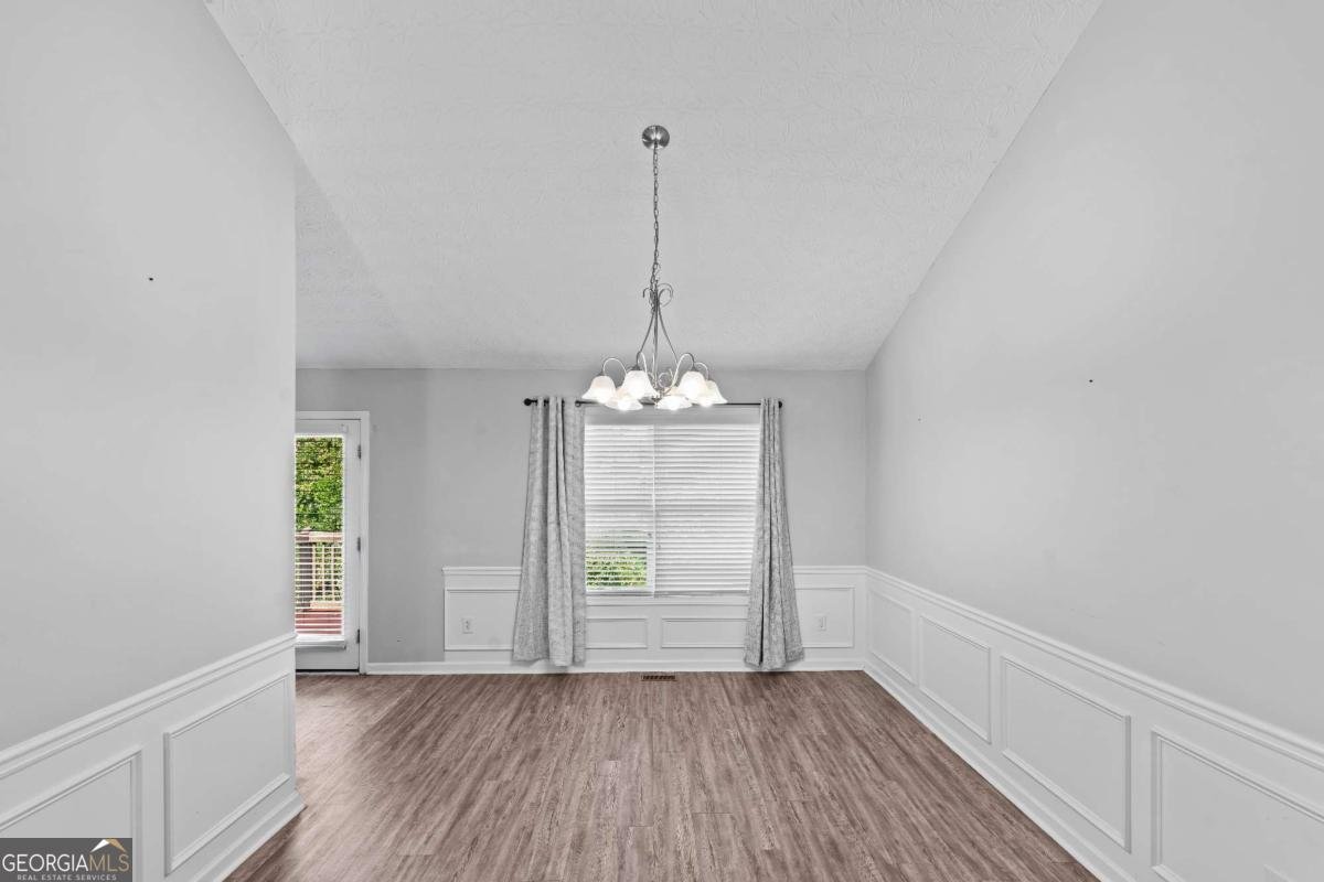 7125 Creeksong Drive Douglasville - 12