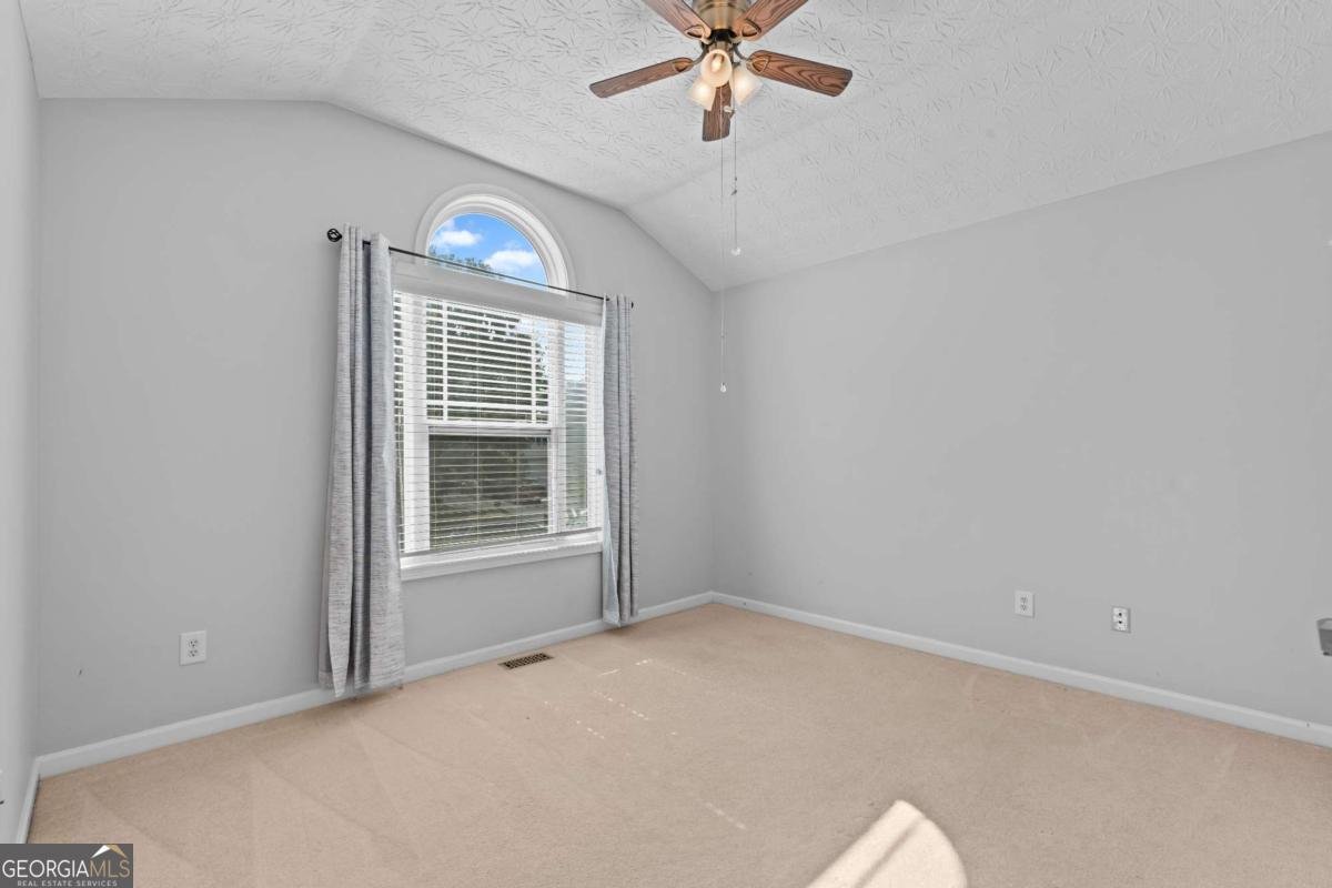 7125 Creeksong Drive Douglasville - 18
