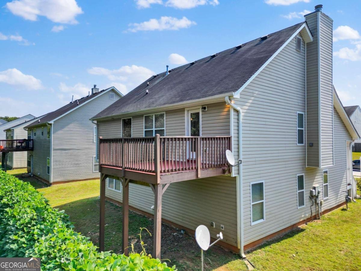 7125 Creeksong Drive Douglasville - 34