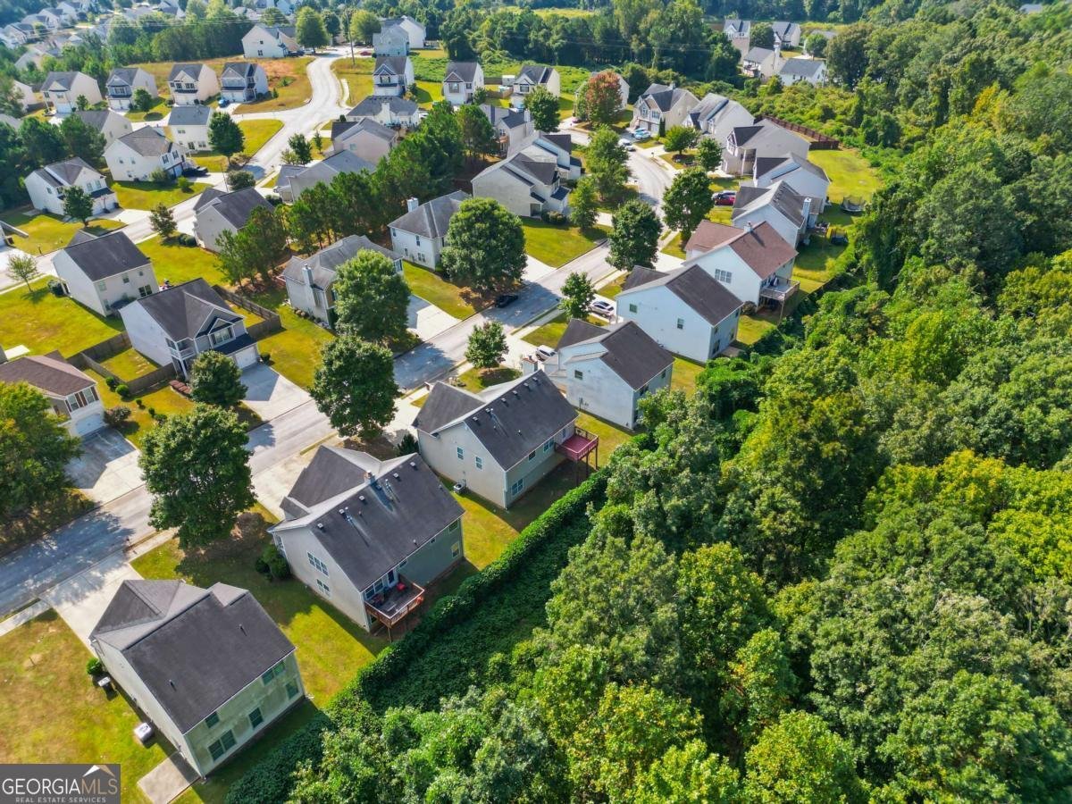 7125 Creeksong Drive Douglasville - 36