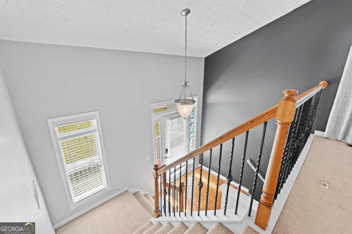 7125 Creeksong Drive Douglasville - 8