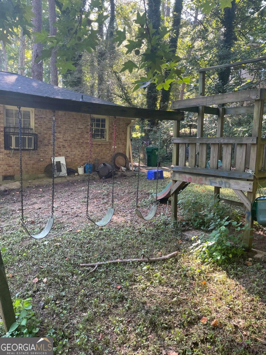 375 Derbyshire Drive Stone Mountain - 12