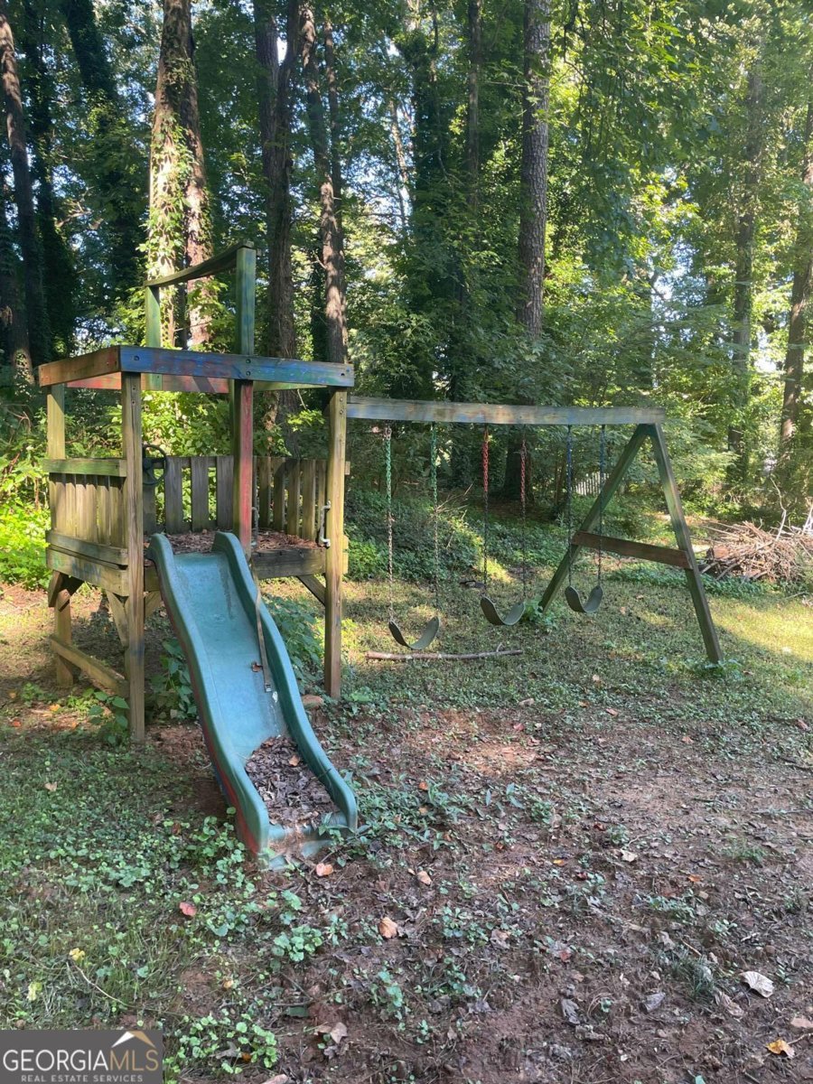 375 Derbyshire Drive Stone Mountain - 14