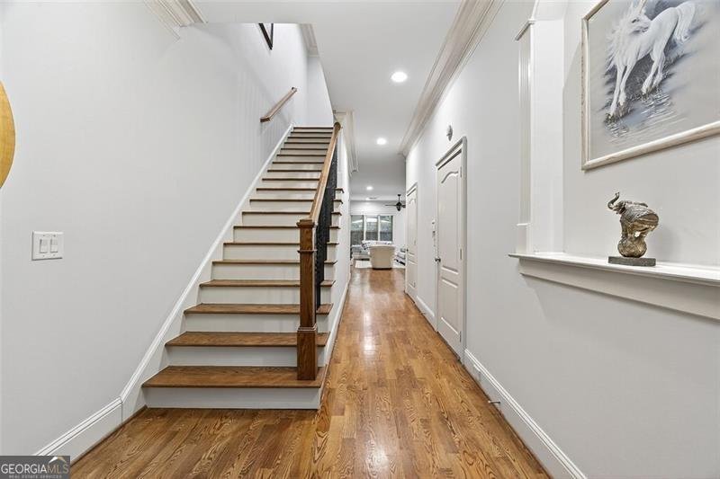 6273 CLAPHAM Lane Johns Creek - 2