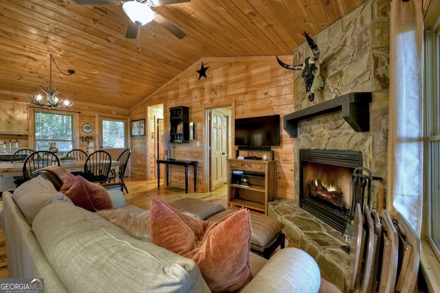 9 Joanna Court Cherry Log - 11