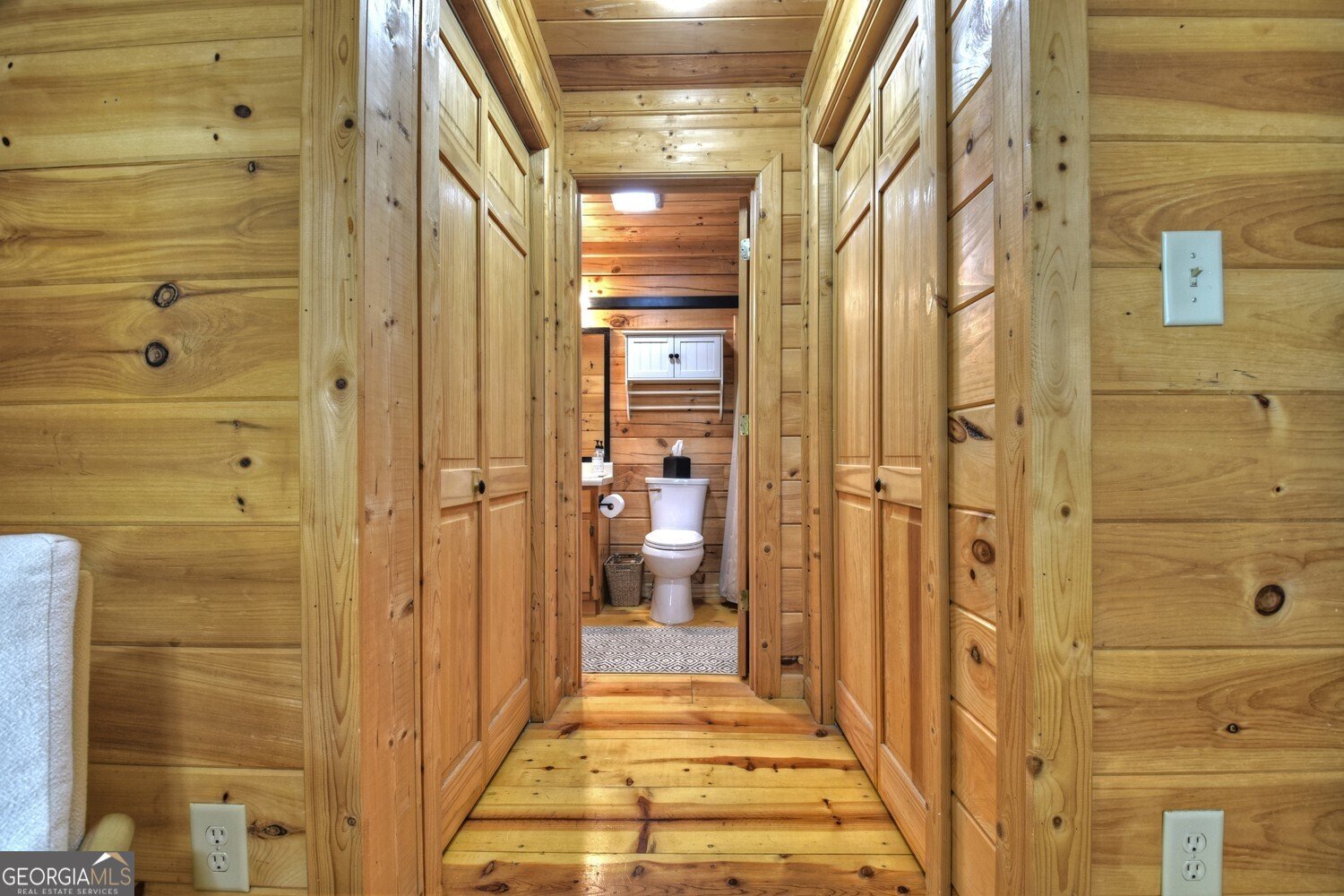 9 Joanna Court Cherry Log - 17