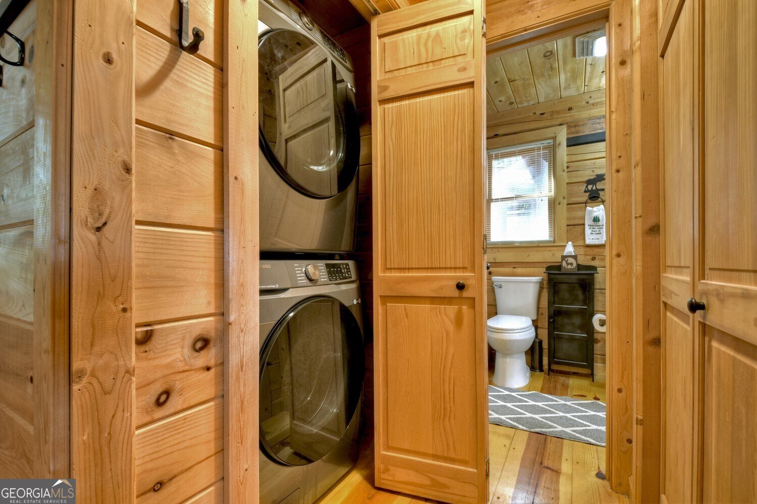 9 Joanna Court Cherry Log - 24