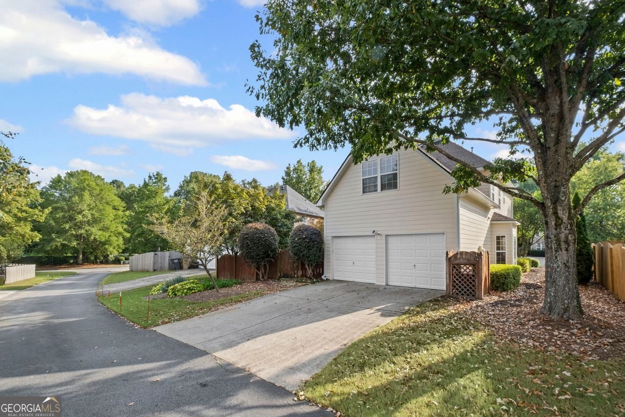 2243 ROSEMOORE Walk Marietta - 36
