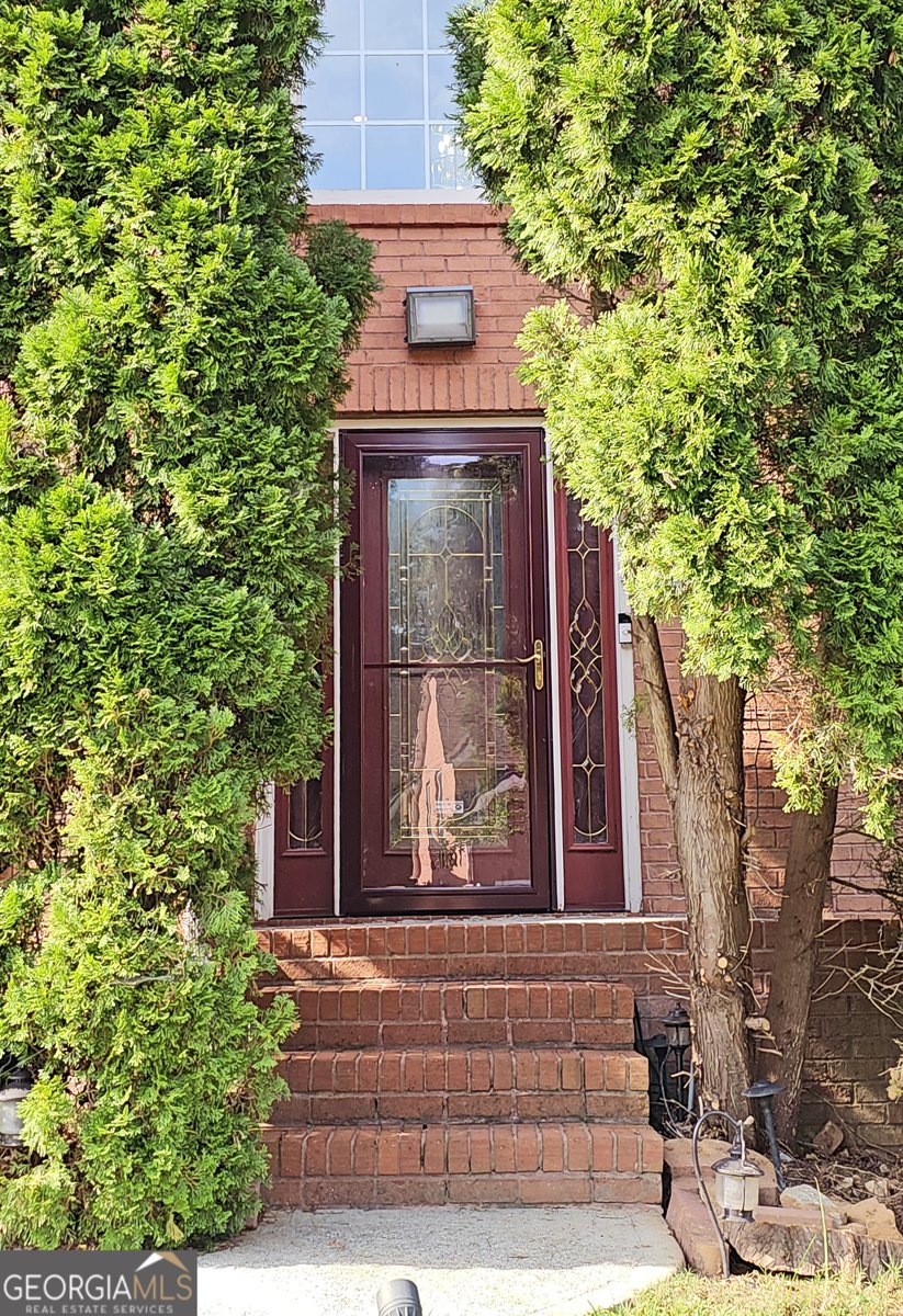 6247 Greenock Drive Stone Mountain - 2
