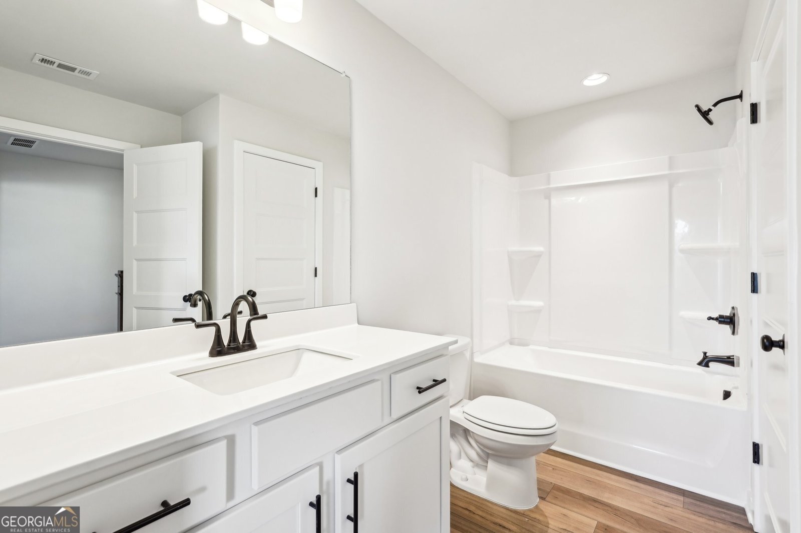 5247 Baymont Drive Gainesville - 5