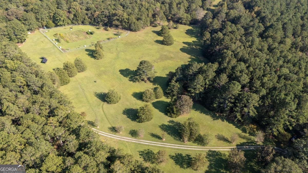 1348 Barwick Hill Road Comer - 10