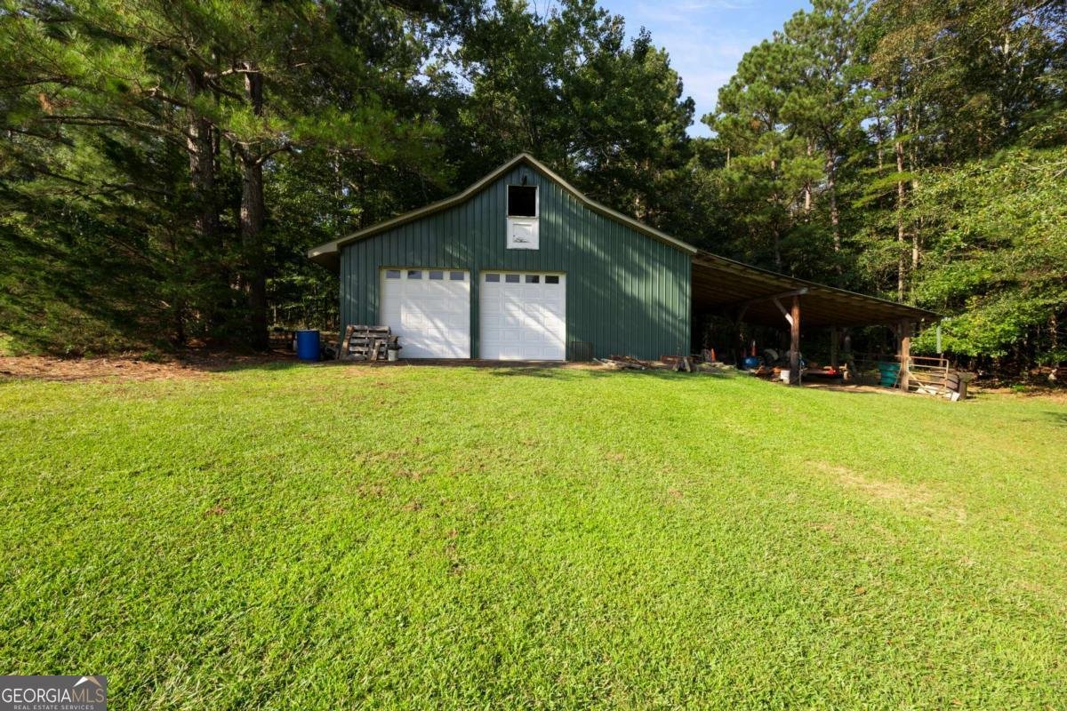 1348 Barwick Hill Road Comer - 11