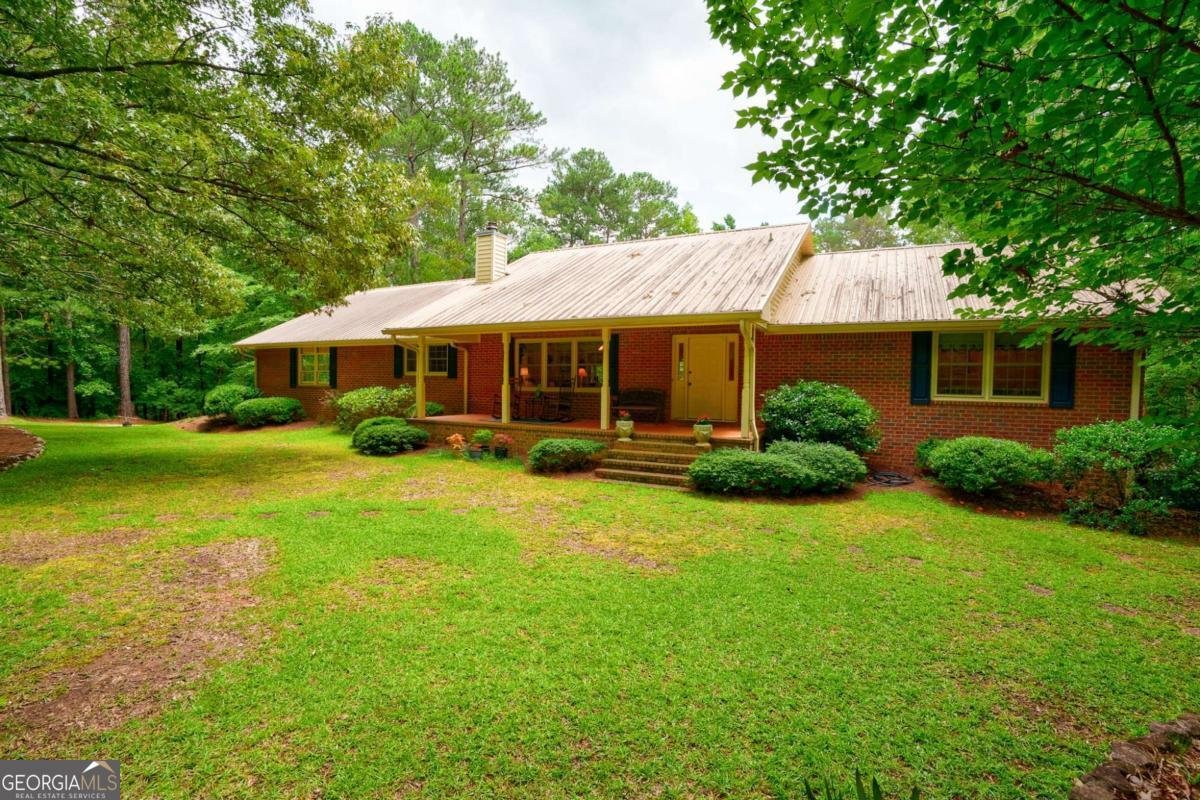 1348 Barwick Hill Road Comer - 19