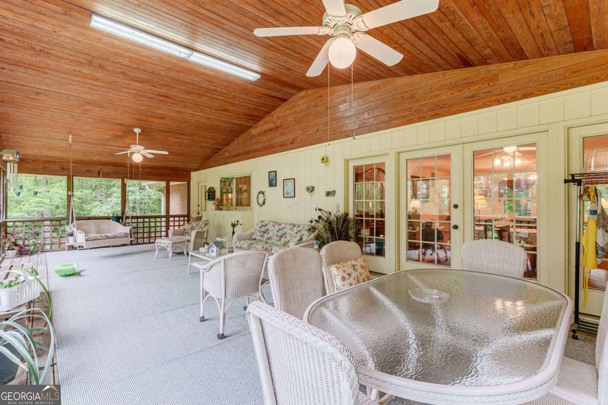 1348 Barwick Hill Road Comer - 22