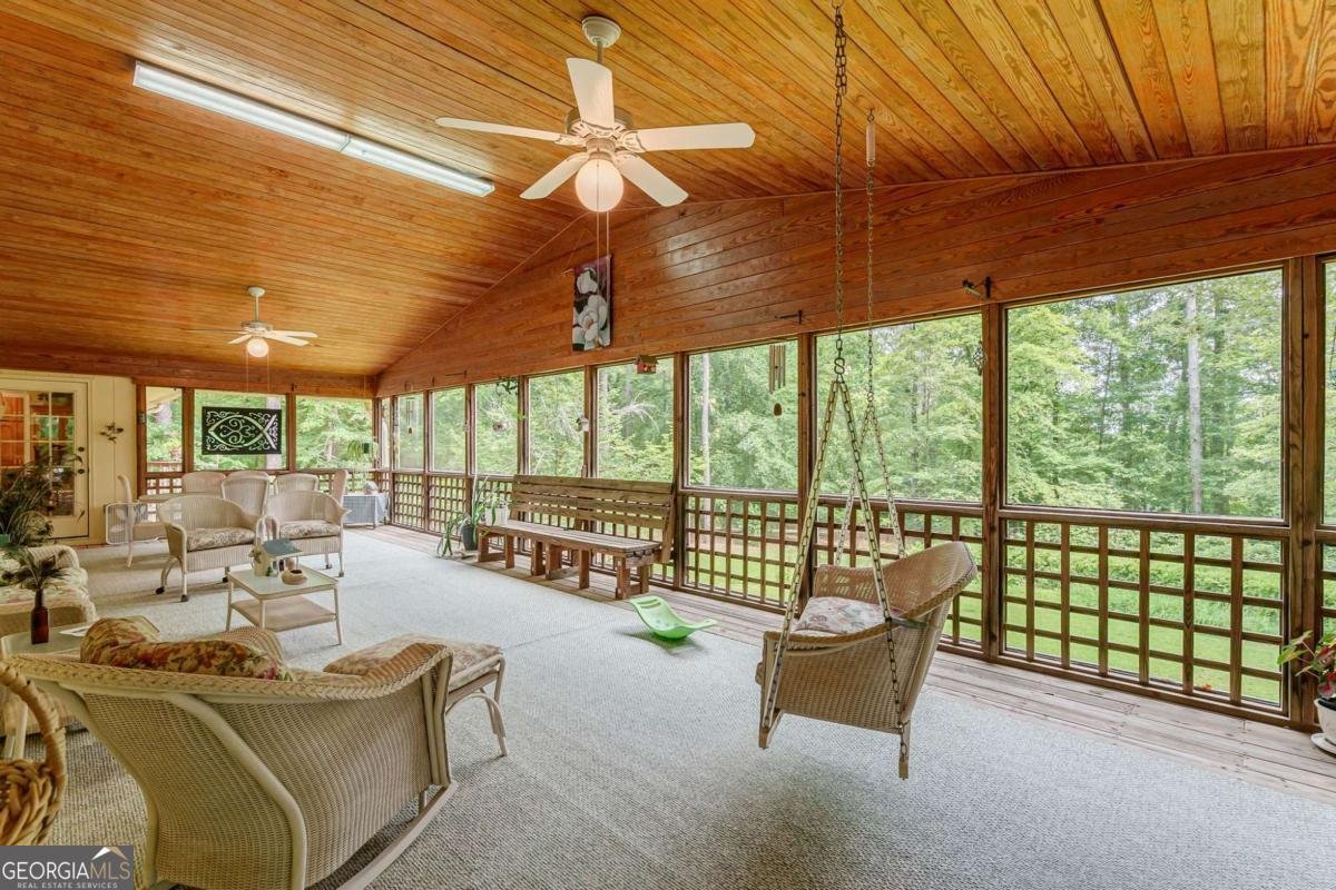 1348 Barwick Hill Road Comer - 24