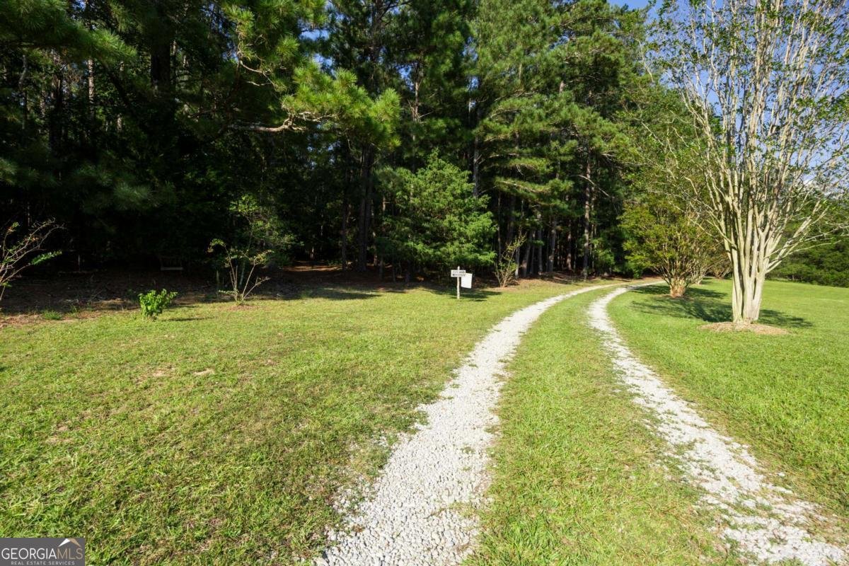 1348 Barwick Hill Road Comer - 4