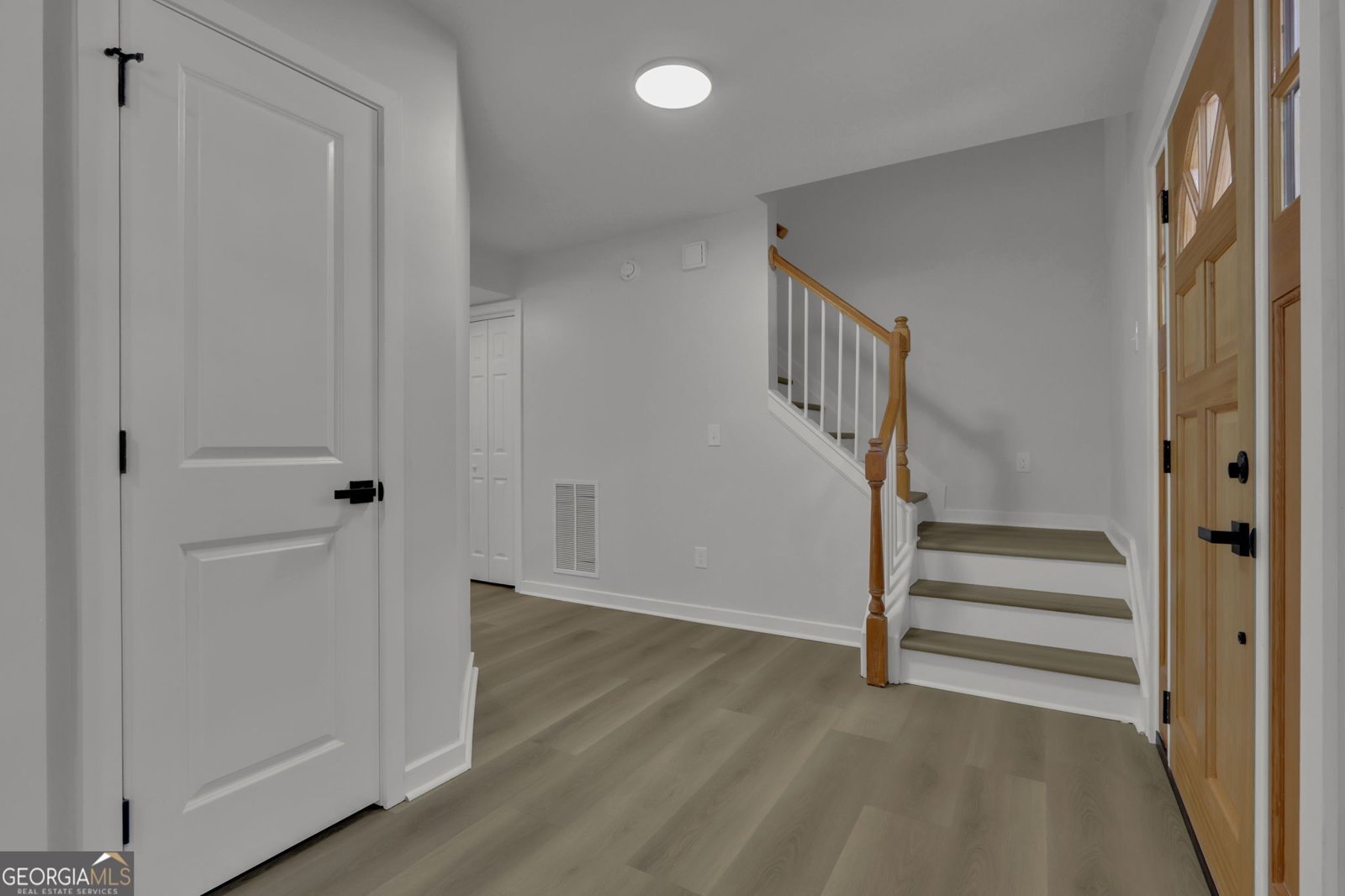 1751 Wedgewood Drive Stone Mountain - 2