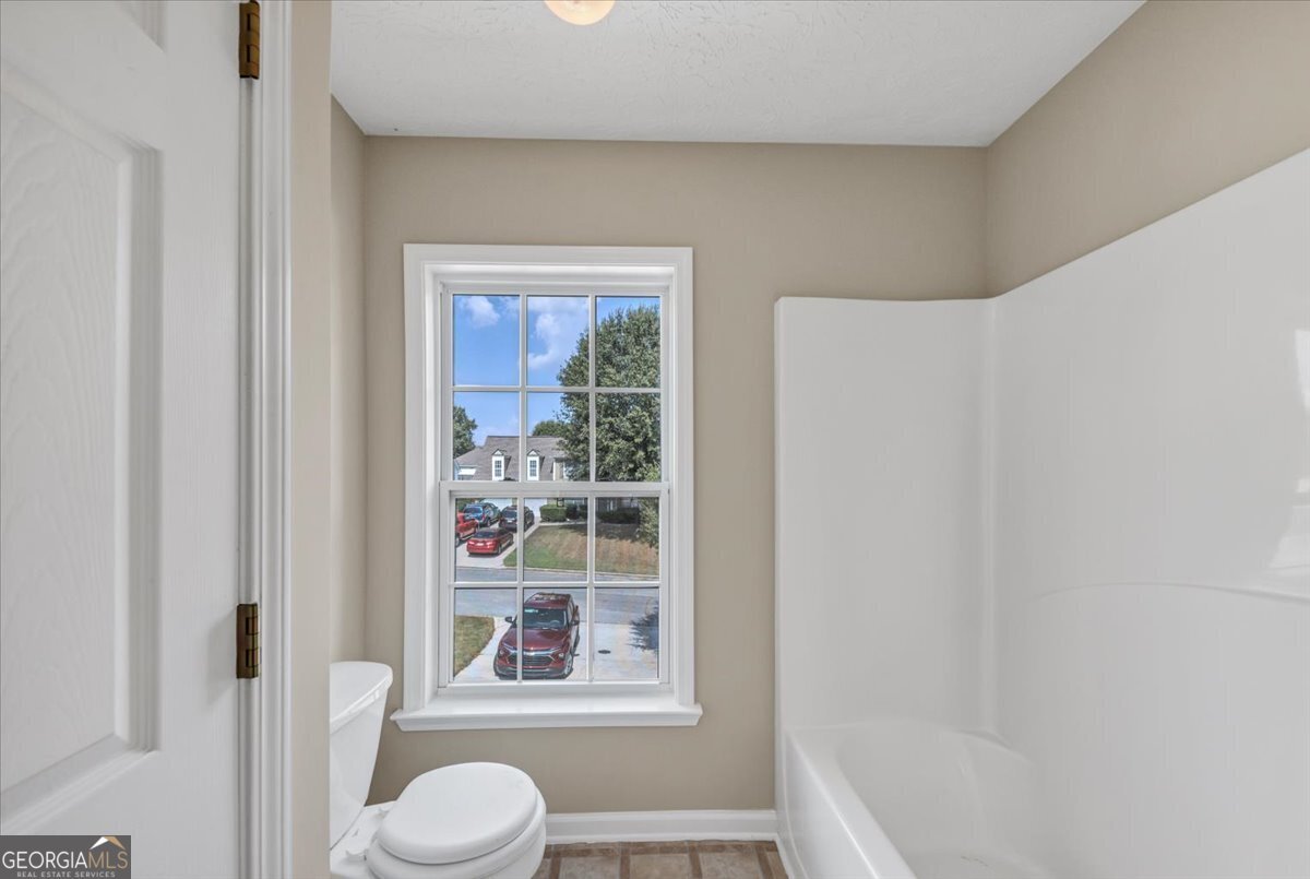 3185 ASPEN Avenue Atlanta - 22