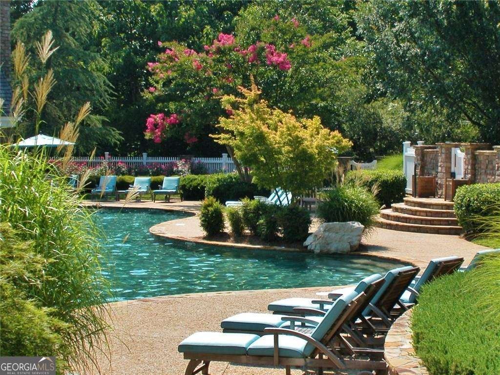 5813 Lighthouse Way Gainesville - 37