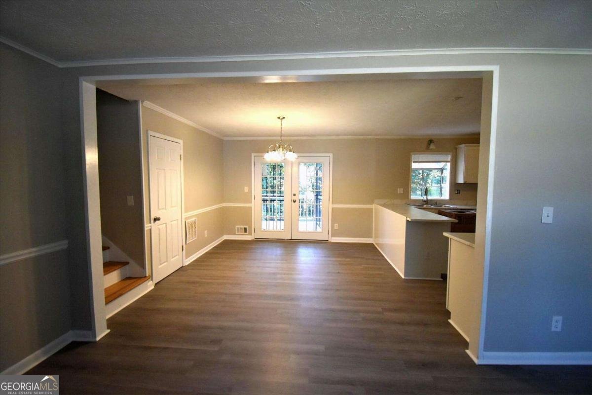 6278 Thornhedge Drive Riverdale - 3