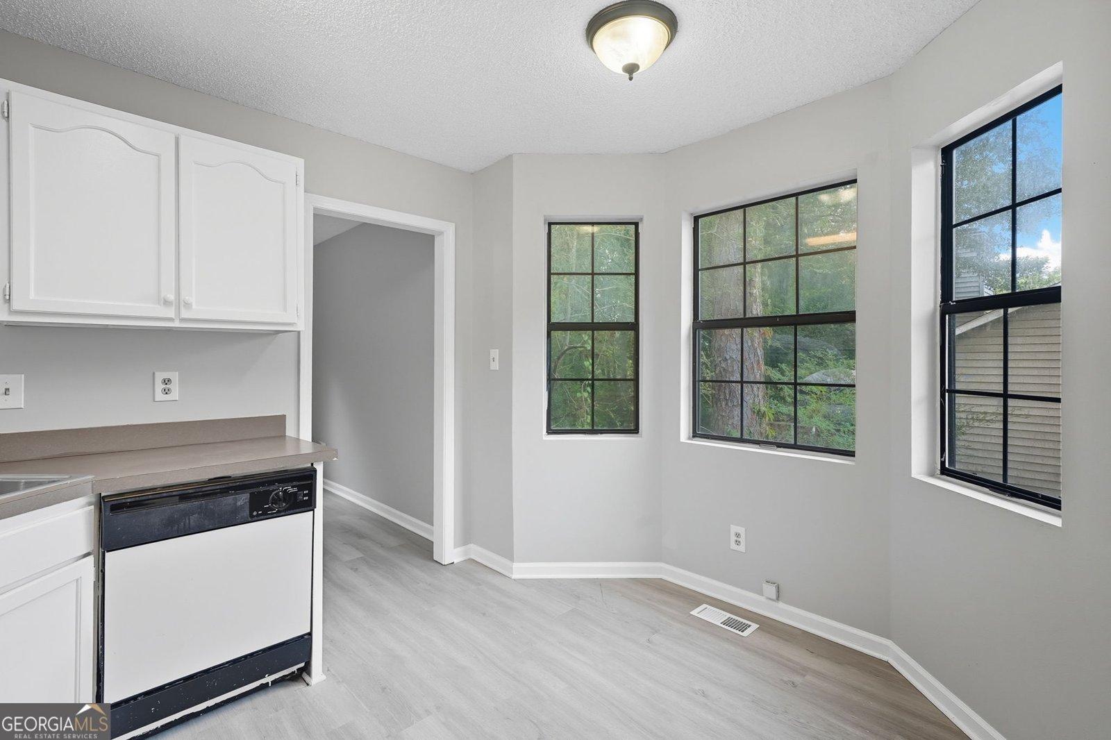 109 Mayflower Circle Cartersville - 13