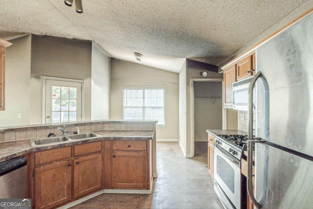 1645 Fort Mason Way Dacula - 10